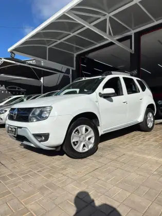 RENAULT DUSTER 2.0 DYNAMIQUE 4X2 16V FLEX 4P AUTOMÁTICO