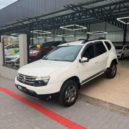 RENAULT DUSTER 2.0 DYNAMIQUE 4X4 16V FLEX 4P MANUAL RENAULT DUSTER 2.0 DYNAMIQUE 4X4 16V FLEX 4P MANUAL
