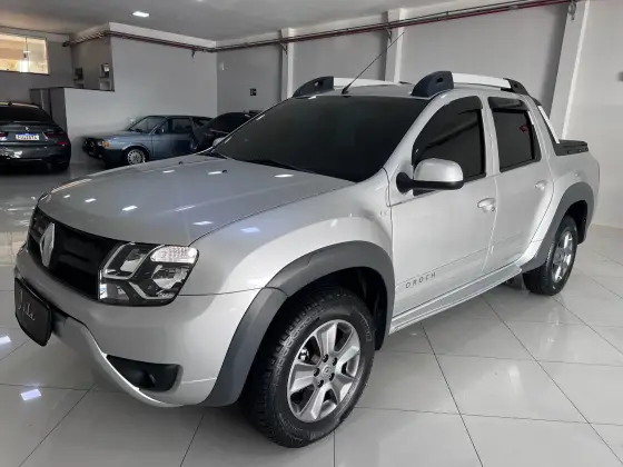 RENAULT DUSTER OROCH 2.0 16V FLEX DYNAMIQUE 4P MANUAL RENAULT DUSTER OROCH 2.0 16V FLEX DYNAMIQUE 4P MANUAL