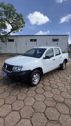 RENAULT OROCH 1.6 16V SCE FLEX PRO MANUAL RENAULT OROCH 1.6 16V SCE FLEX PRO MANUAL