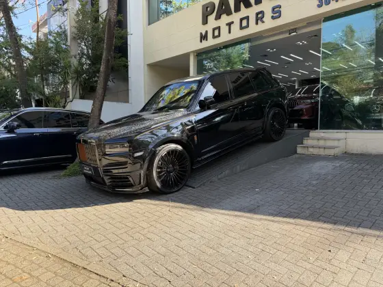 ROLLS-ROYCE CULLINAN 6.7 V12 TURBO GASOLINA AUTOMÁTICO ROLLS-ROYCE CULLINAN 6.7 V12 TURBO GASOLINA AUTOMÁTICO