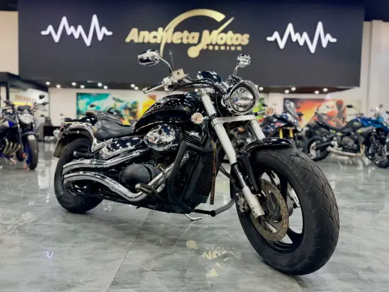 SUZUKI BOULEVARD M800 SUZUKI BOULEVARD M800