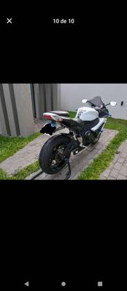 SUZUKI GSX-R750 