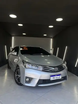 TOYOTA COROLLA 1.8 GLI 16V FLEX 4P AUTOMÁTICO TOYOTA COROLLA 1.8 GLI 16V FLEX 4P AUTOMÁTICO