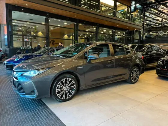 TOYOTA COROLLA 1.8 VVT-I HYBRID FLEX ALTIS PREMIUM CVT TOYOTA COROLLA 1.8 VVT-I HYBRID FLEX ALTIS PREMIUM CVT