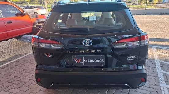TOYOTA-COROLLA CROSS-2025