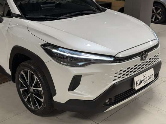 TOYOTA-COROLLA CROSS-2024