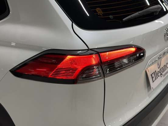 TOYOTA-COROLLA CROSS-2024
