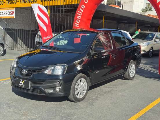 TOYOTA-ETIOS-1.5 X PLUS SEDAN 16V FLEX 4P MANUAL TOYOTA-ETIOS-2019