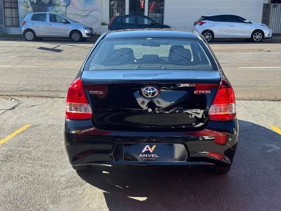 TOYOTA-ETIOS-1.5 X PLUS SEDAN 16V FLEX 4P MANUAL TOYOTA-ETIOS-2019