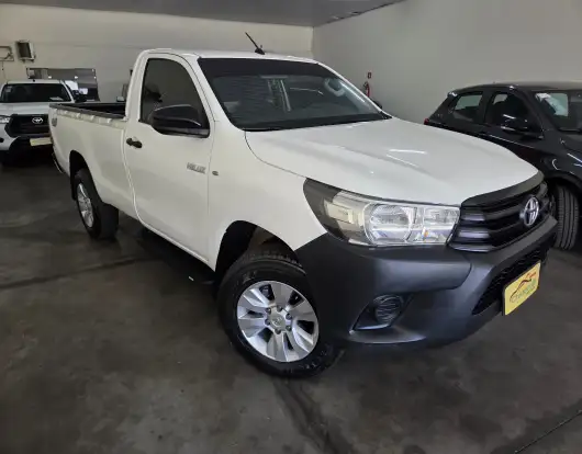 TOYOTA-HILUX-2.8 4X4 CS 16V TURBO DIESEL 2P MANUAL TOYOTA-HILUX-2017