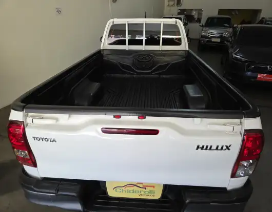 TOYOTA-HILUX-2.8 4X4 CS 16V TURBO DIESEL 2P MANUAL TOYOTA-HILUX-2017
