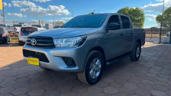 TOYOTA HILUX 2.8 STD 4X4 CD 16V DIESEL 4P MANUAL TOYOTA HILUX 2.8 STD 4X4 CD 16V DIESEL 4P MANUAL