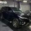 TOYOTA HILUX SW4 2.8 SRX 4X4 7 LUGARES 16V TURBO INTERCOOLER DIESEL 4P AUTOMÁTICO TOYOTA HILUX SW4 2.8 SRX 4X4 7 LUGARES 16V TURBO INTERCOOLER DIESEL 4P AUTOMÁTICO