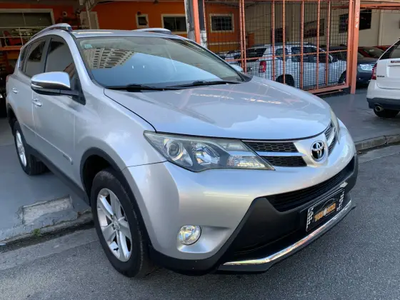 TOYOTA RAV4 2.0 4X4 16V GASOLINA 4P AUTOMÁTICO TOYOTA RAV4 2.0 4X4 16V GASOLINA 4P AUTOMÁTICO