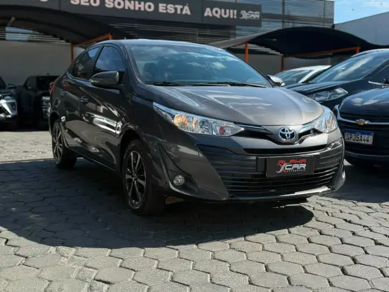 TOYOTA YARIS 1.5 16V FLEX SEDAN XS CONNECT MULTIDRIVE TOYOTA YARIS 1.5 16V FLEX SEDAN XS CONNECT MULTIDRIVE