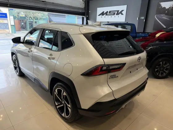 TOYOTA YARIS CROSS 1.5 VVT-I FLEX XRX CVT TOYOTA YARIS CROSS 1.5 VVT-I FLEX XRX CVT