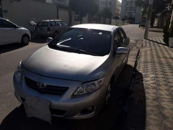 TOYOTA-COROLLA-2008
