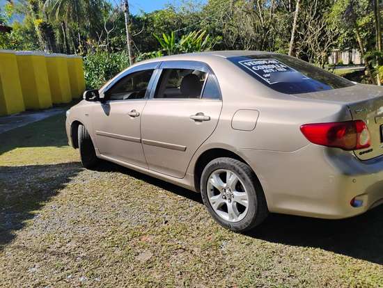 TOYOTA-COROLLA-2008