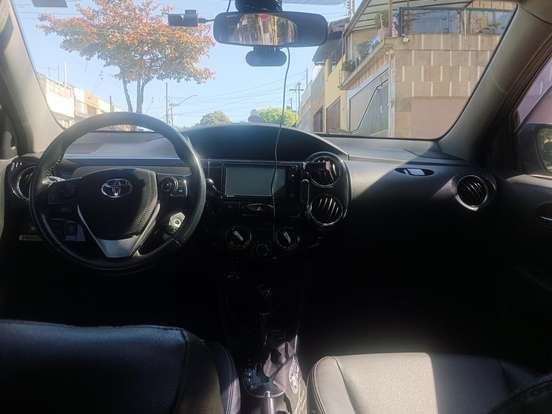 TOYOTA-ETIOS-1.5 XLS SEDAN 16V FLEX 4P AUTOMÁTICO TOYOTA-ETIOS-2018
