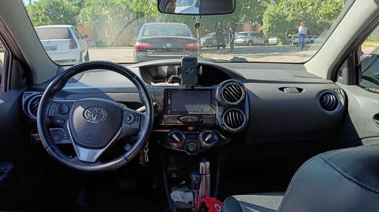 TOYOTA-ETIOS-1.5 XLS SEDAN 16V FLEX 4P AUTOMÁTICO TOYOTA-ETIOS-2018