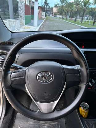 TOYOTA-ETIOS-2021