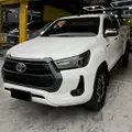 TOYOTA HILUX 2.8 D-4D TURBO DIESEL CD SR 4X4 AUTOMÁTICO TOYOTA HILUX 2.8 D-4D TURBO DIESEL CD SR 4X4 AUTOMÁTICO