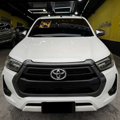 TOYOTA-HILUX-2024