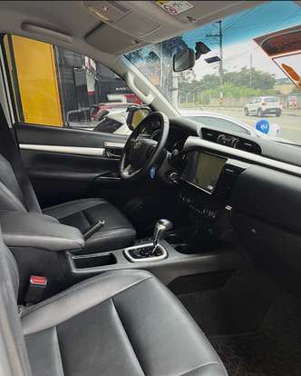 TOYOTA-HILUX-2024