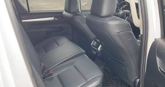 TOYOTA HILUX 2.8 D-4D TURBO DIESEL CD SRV 4X4 AUTOMÁTICO