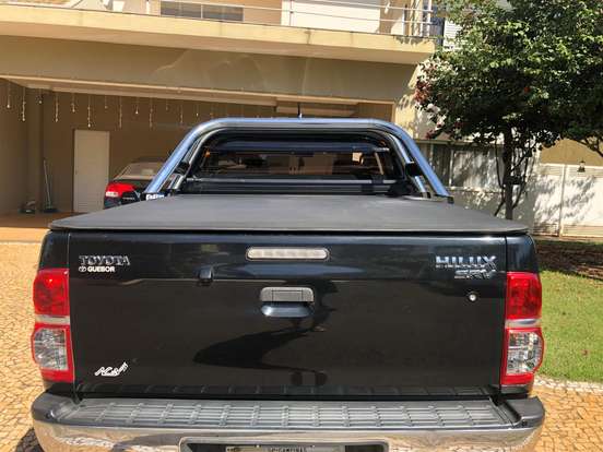 TOYOTA-HILUX-3.0 SRV TOP 4X4 CD 16V TURBO INTERCOOLER DIESEL 4P AUTOMÁTICO TOYOTA-HILUX-2012