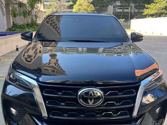 TOYOTA-HILUX SW4-2.8 D-4D TURBO DIESEL SRX 7L 4X4 AUTOMÁTICO TOYOTA-HILUX SW4-2021
