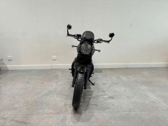 TRIUMPH-BONNEVILLE T120 BLACK 1200-2024