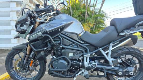 TRIUMPH-TIGER EXPLORER-2013