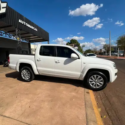 VOLKSWAGEN AMAROK 2.0 HIGHLINE 4X4 CD 16V TURBO INTERCOOLER DIESEL 4P MANUAL VOLKSWAGEN AMAROK 2.0 HIGHLINE 4X4 CD 16V TURBO INTERCOOLER DIESEL 4P MANUAL