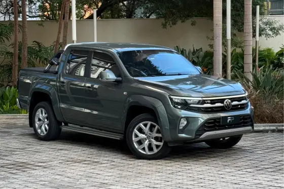VOLKSWAGEN AMAROK 3.0 V6 TDI DIESEL HIGHLINE CD 4MOTION AUTOMÁTICO VOLKSWAGEN AMAROK 3.0 V6 TDI DIESEL HIGHLINE CD 4MOTION AUTOMÁTICO