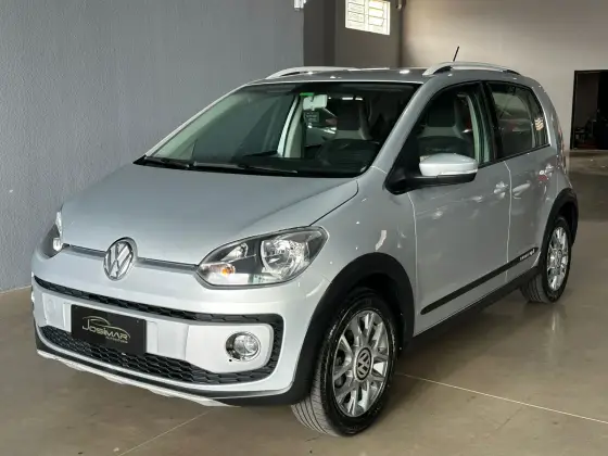 VOLKSWAGEN CROSS UP 1.0 MPI 12V FLEX 4P MANUAL VOLKSWAGEN CROSS UP 1.0 MPI 12V FLEX 4P MANUAL