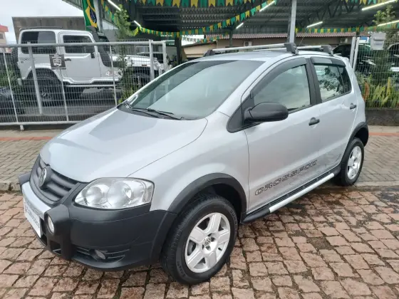 VOLKSWAGEN CROSSFOX 1.6 MI FLEX 8V 4P MANUAL VOLKSWAGEN CROSSFOX 1.6 MI FLEX 8V 4P MANUAL