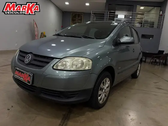 VOLKSWAGEN FOX 1.0 MI 8V FLEX 4P MANUAL VOLKSWAGEN FOX 1.0 MI 8V FLEX 4P MANUAL