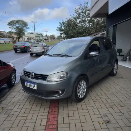 VOLKSWAGEN FOX 1.6 MI 8V FLEX 4P MANUAL VOLKSWAGEN FOX 1.6 MI 8V FLEX 4P MANUAL