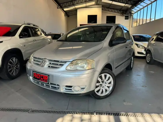 VOLKSWAGEN FOX 1.6 MI PLUS 8V FLEX 4P MANUAL VOLKSWAGEN FOX 1.6 MI PLUS 8V FLEX 4P MANUAL