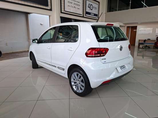 VOLKSWAGEN-FOX-2018