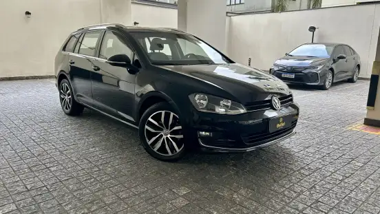 VOLKSWAGEN-GOLF-2016