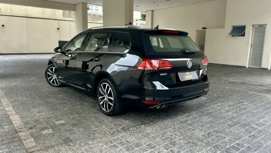 VOLKSWAGEN-GOLF-2016