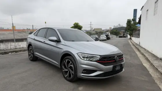 VOLKSWAGEN JETTA 1.4 250 TSI TOTAL FLEX COMFORTLINE TIPTRONIC VOLKSWAGEN JETTA 1.4 250 TSI TOTAL FLEX COMFORTLINE TIPTRONIC