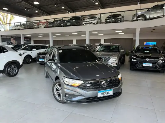 VOLKSWAGEN JETTA 1.4 250 TSI TOTAL FLEX R-LINE TIPTRONIC VOLKSWAGEN JETTA 1.4 250 TSI TOTAL FLEX R-LINE TIPTRONIC