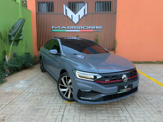 VOLKSWAGEN JETTA 2.0 350 TSI GASOLINA GLI DSG