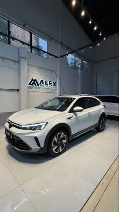 VOLKSWAGEN NIVUS 1.0 200 TSI TOTAL FLEX HIGHLINE AUTOMÁTICO