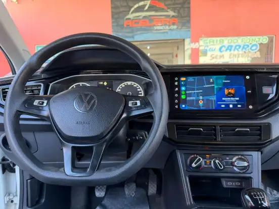 VOLKSWAGEN-POLO-2024