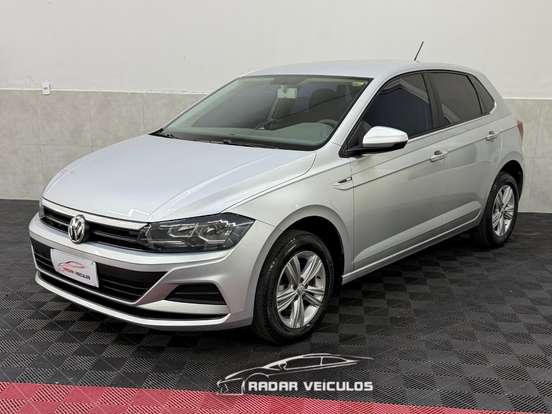 VOLKSWAGEN-POLO-2018